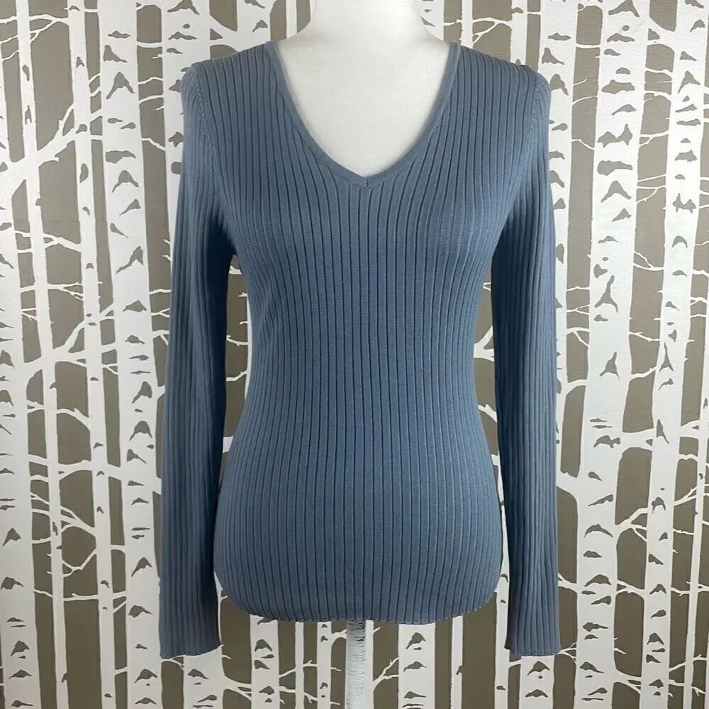 NEW Lace Back Ribbed Knit Sweater M - Picture 2 of 14